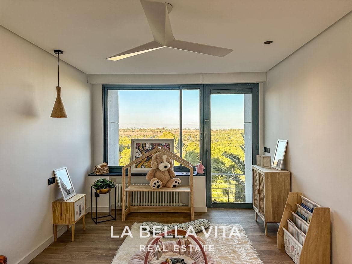 7 sovrum Hotell till salu i Orihuela Costa med pool garage - 3 950 000 € (Ref: 8149497)