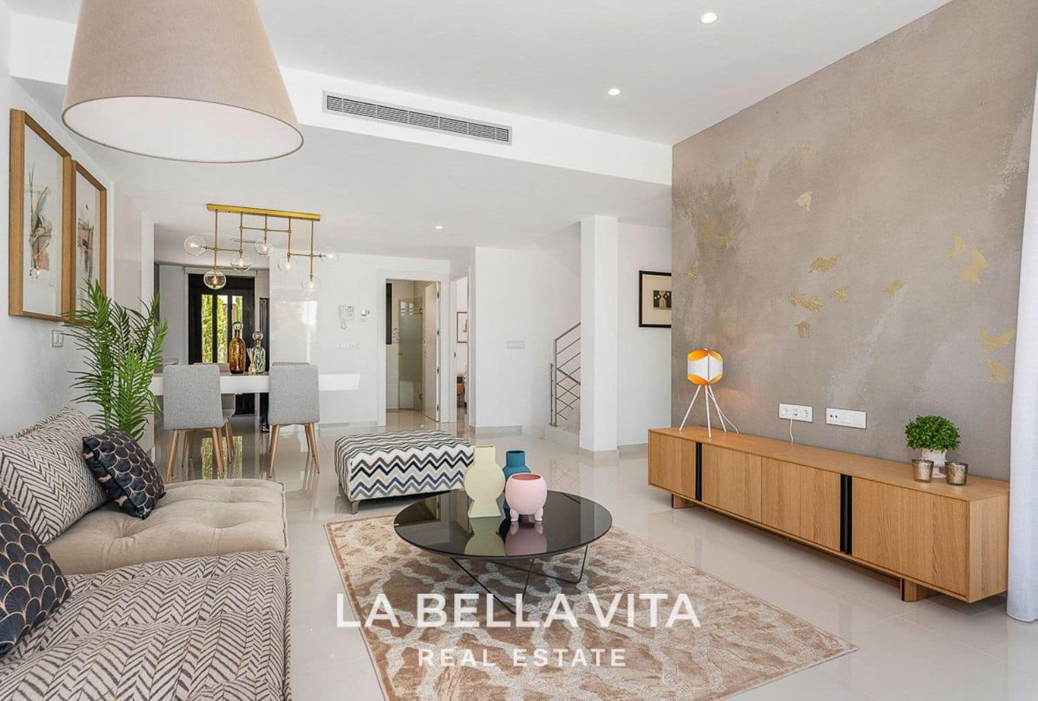 4 soveværelse Villa til salg i Playa Honda med swimmingpool garage - € 595.950 (Ref: 8149499)