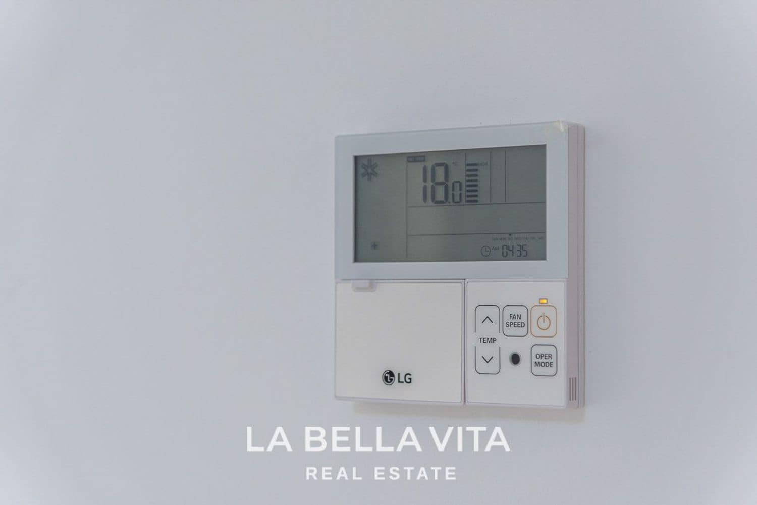 4 soveværelse Villa til salg i Playa Honda med swimmingpool garage - € 595.950 (Ref: 8149499)