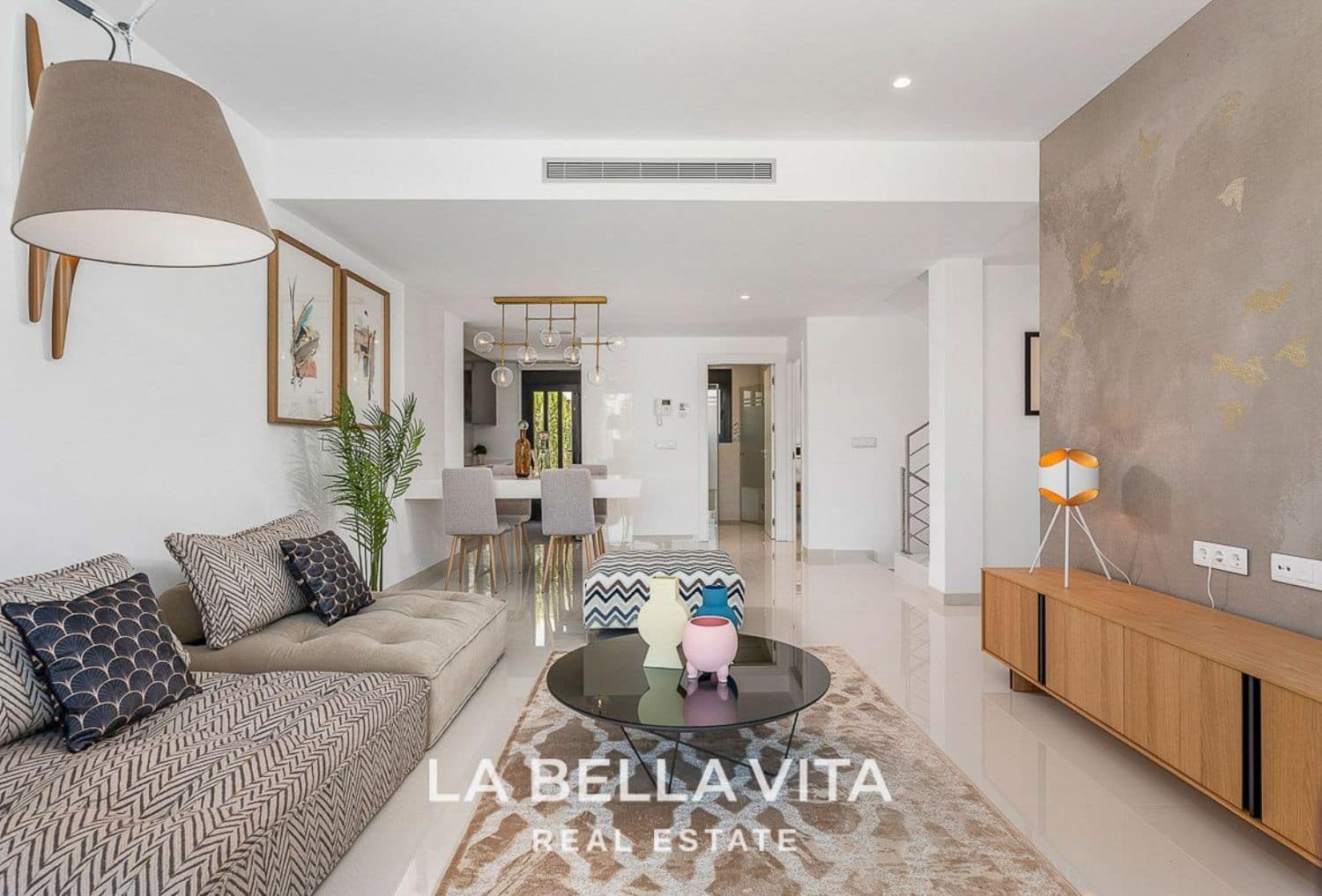 4 soveværelse Villa til salg i Playa Honda med swimmingpool garage - € 595.950 (Ref: 8149499)