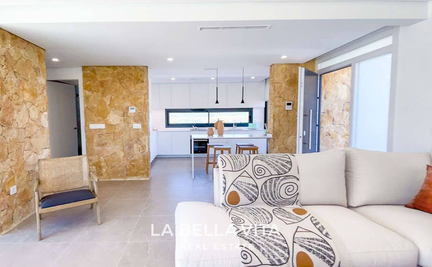 4 quarto Moradia para venda em Campoamor com piscina garagem - 910 000 € (Ref: 8170136)