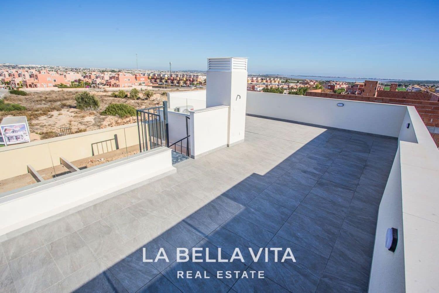 3 soveværelse Villa til salg i Los Montesinos med swimmingpool - € 405.000 (Ref: 8170139)