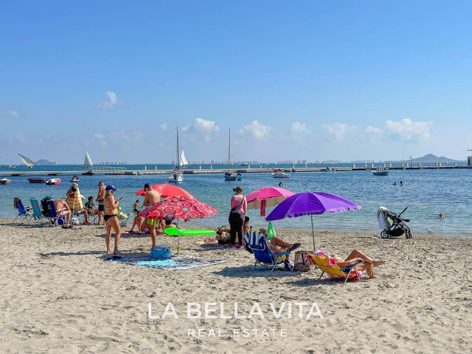 3 soveværelse Villa til salg i San Pedro del Pinatar med swimmingpool - € 429.000 (Ref: 8172938)