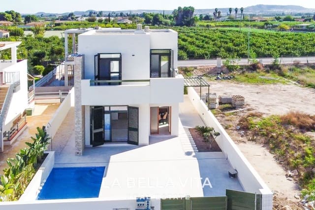 3 bedroom Villa for sale in Daya Nueva with pool - € 348,000 (Ref: 8172941)