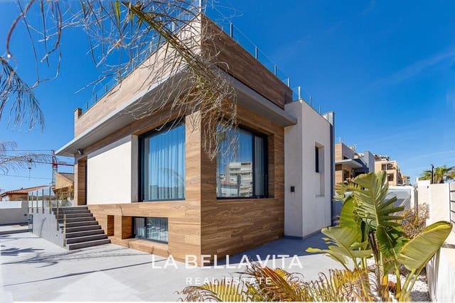 4 camera da letto Villa in vendita in Los Europeos, Torrevieja con piscina - 940.000 € (Rif: 8193865)