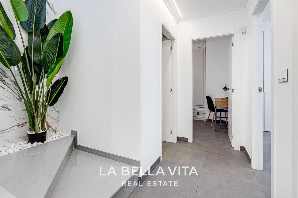 Chalet de 4 habitaciones en La Mata en venta con piscina - 940.000 € (Ref: 8193865)