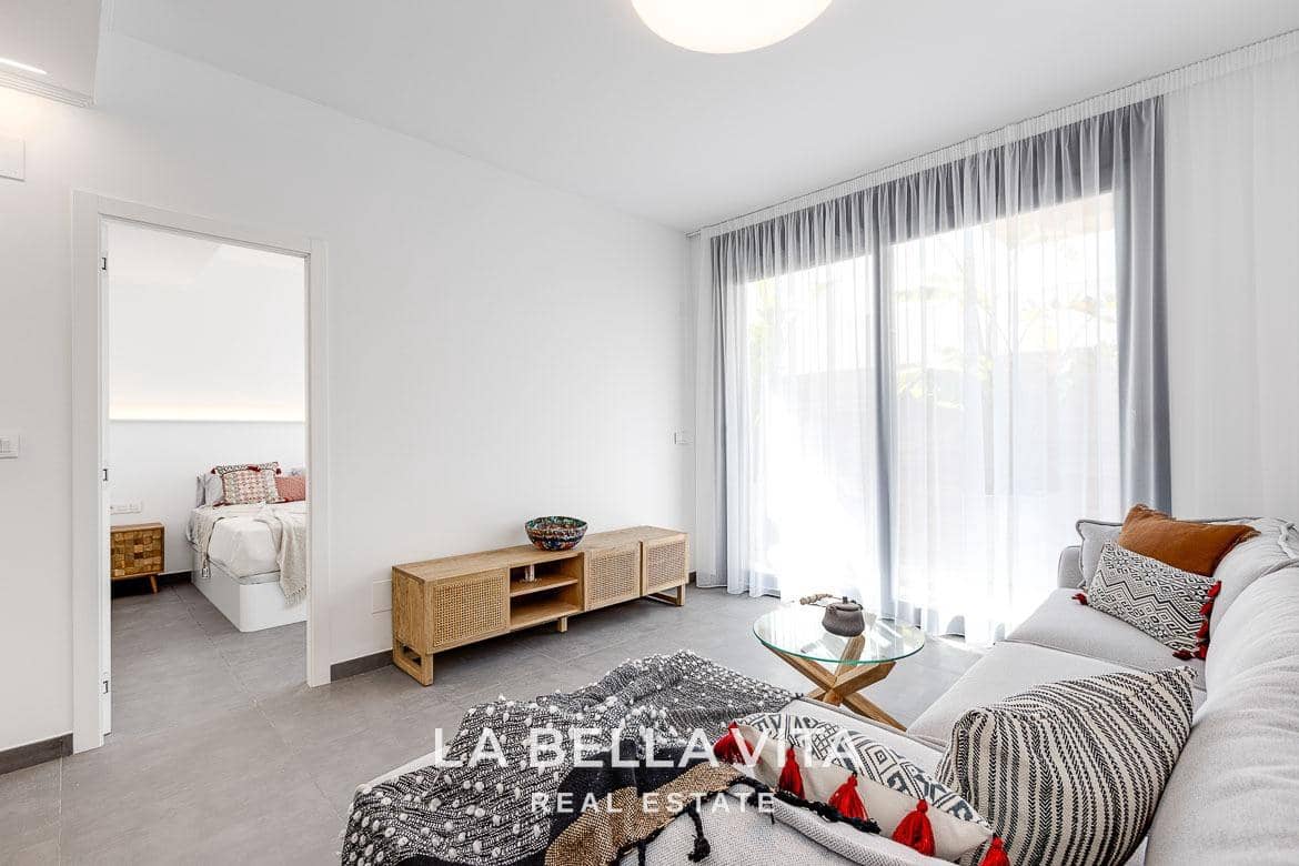 Chalet de 4 habitaciones en La Mata en venta con piscina - 940.000 € (Ref: 8193865)