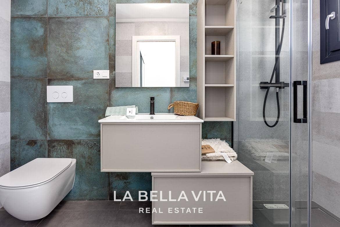 Chalet de 4 habitaciones en La Mata en venta con piscina - 940.000 € (Ref: 8193865)