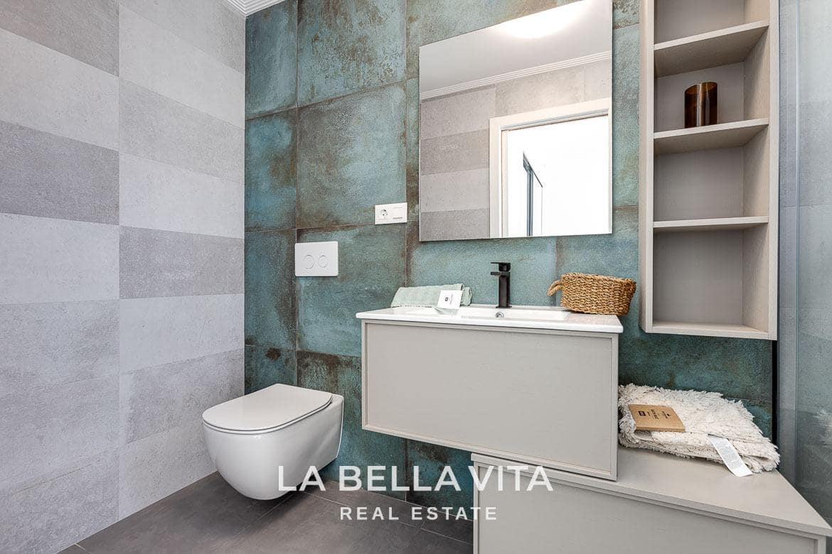 Chalet de 4 habitaciones en La Mata en venta con piscina - 940.000 € (Ref: 8193865)