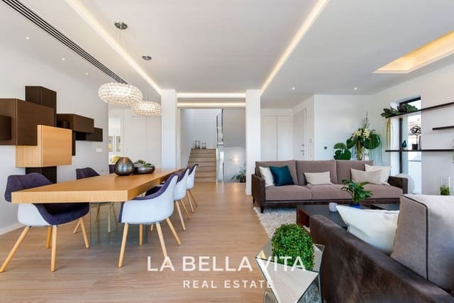 4 bedroom Villa for sale in Ciudad Quesada, Rojales with pool - € 1,034,000 (Ref: 8251628)