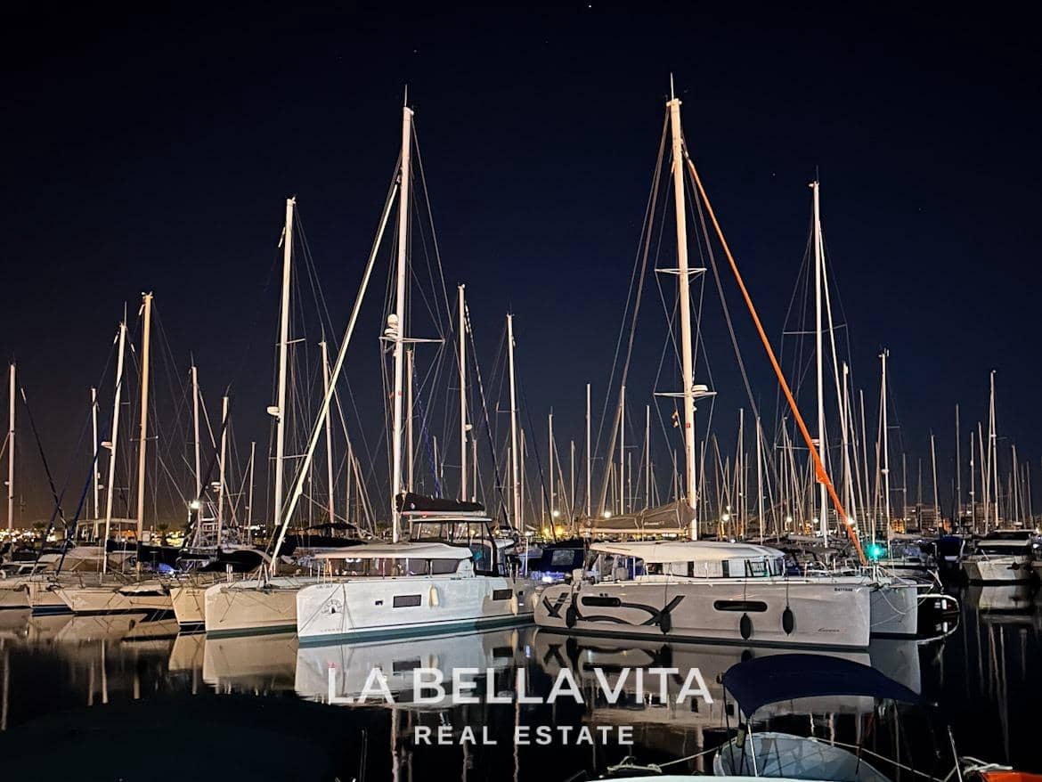 3 soverom Villa til salgs i Torrevieja med svømmebasseng - € 690 000 (Ref: 8251631)