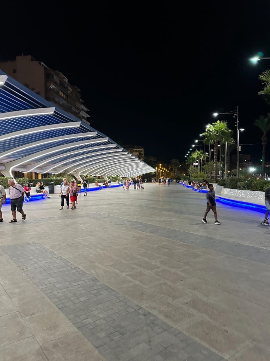 3 soverom Villa til salgs i Torrevieja med svømmebasseng - € 690 000 (Ref: 8251631)