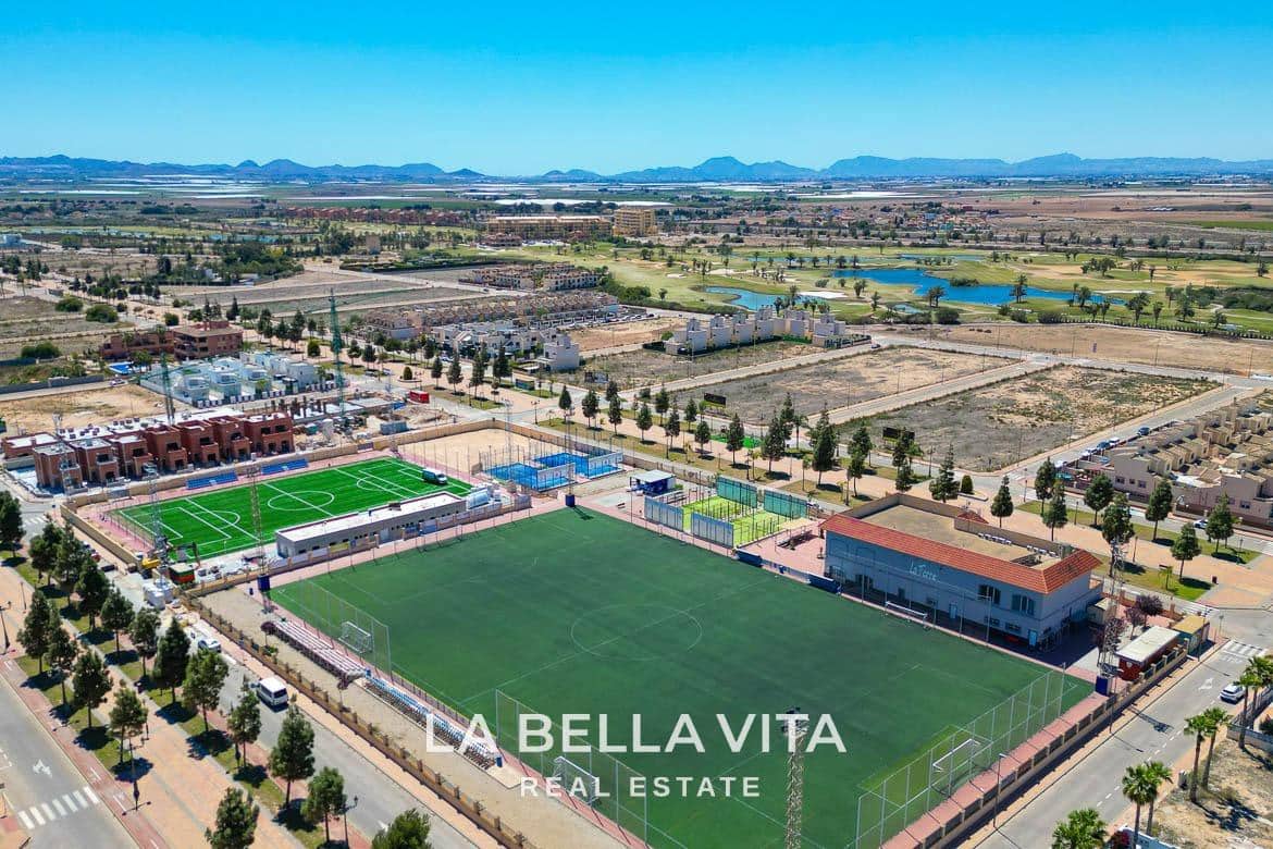 3 slaapkamer Villa te koop in Los Alcazares met zwembad garage - € 579.000 (Ref: 8252105)