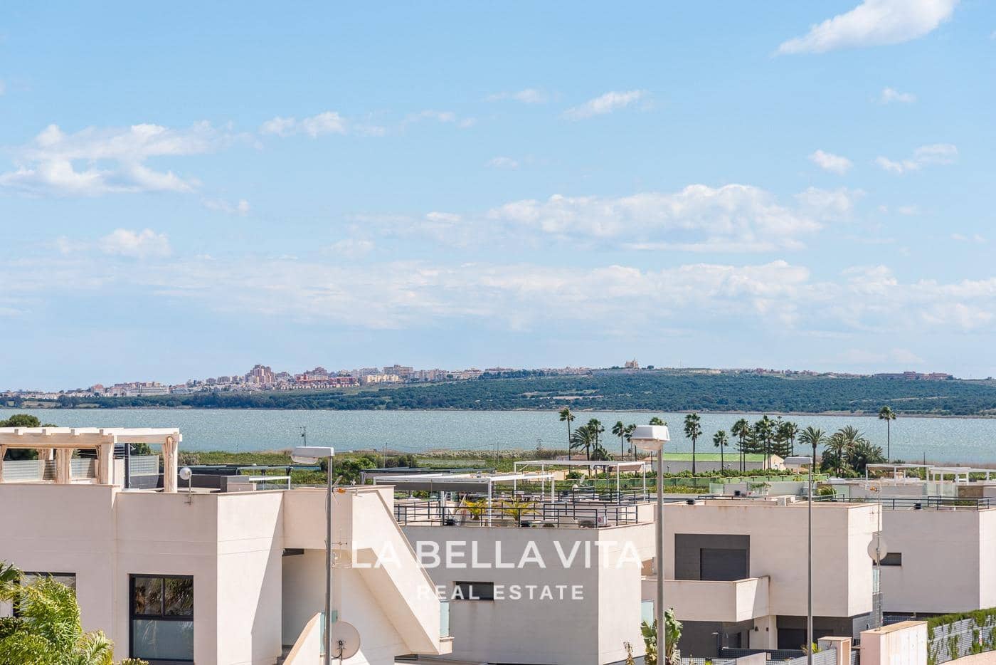 4 soveværelse Villa til salg i Dona Pepa med swimmingpool - € 549.000 (Ref: 8252106)