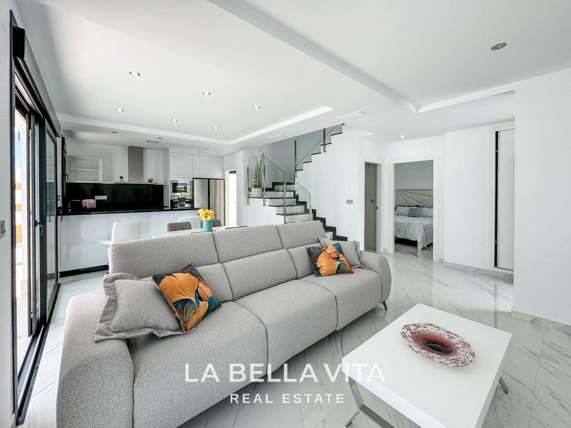 3 bedroom Villa for sale in Dolores with pool - € 355,000 (Ref: 8395110)