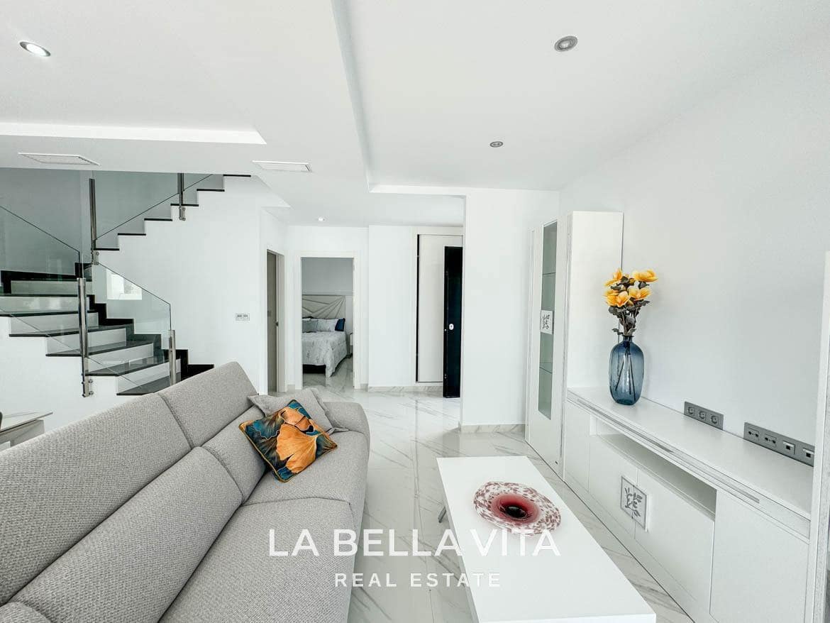 3 bedroom Villa for sale in Dolores with pool - € 355,000 (Ref: 8395110)