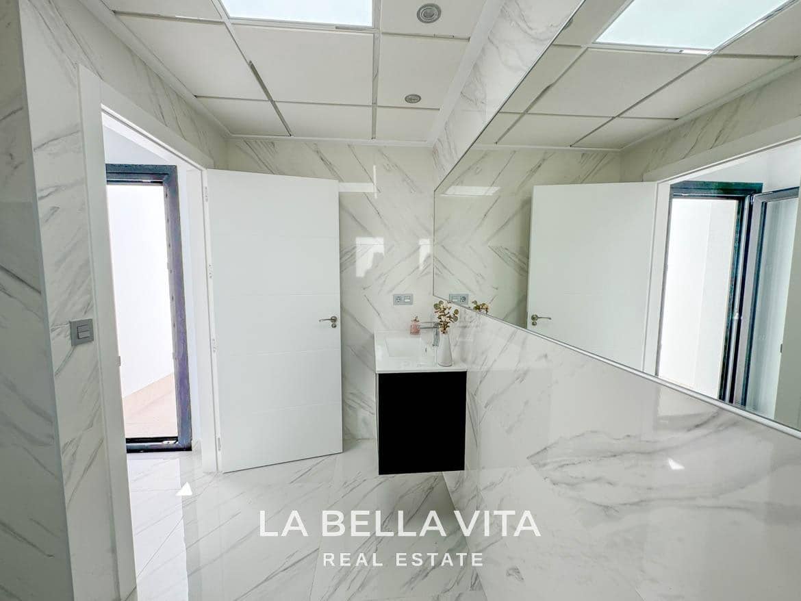 3 bedroom Villa for sale in Dolores with pool - € 355,000 (Ref: 8395110)