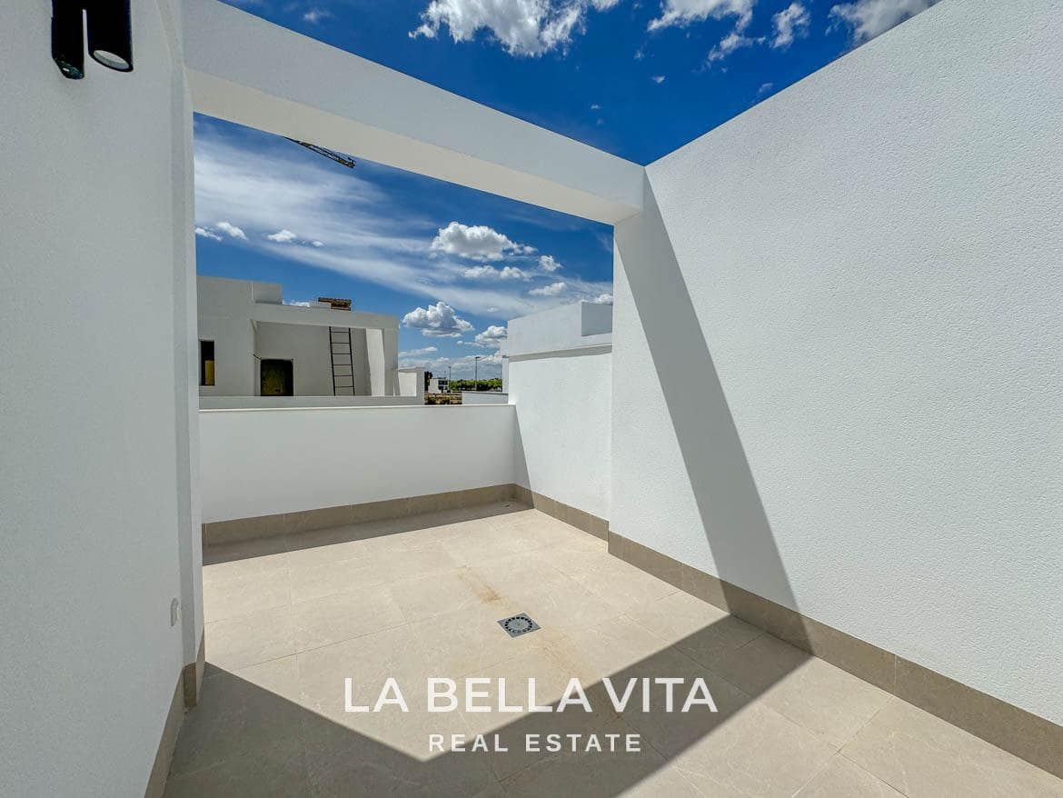 3 bedroom Villa for sale in Dolores with pool - € 355,000 (Ref: 8395110)