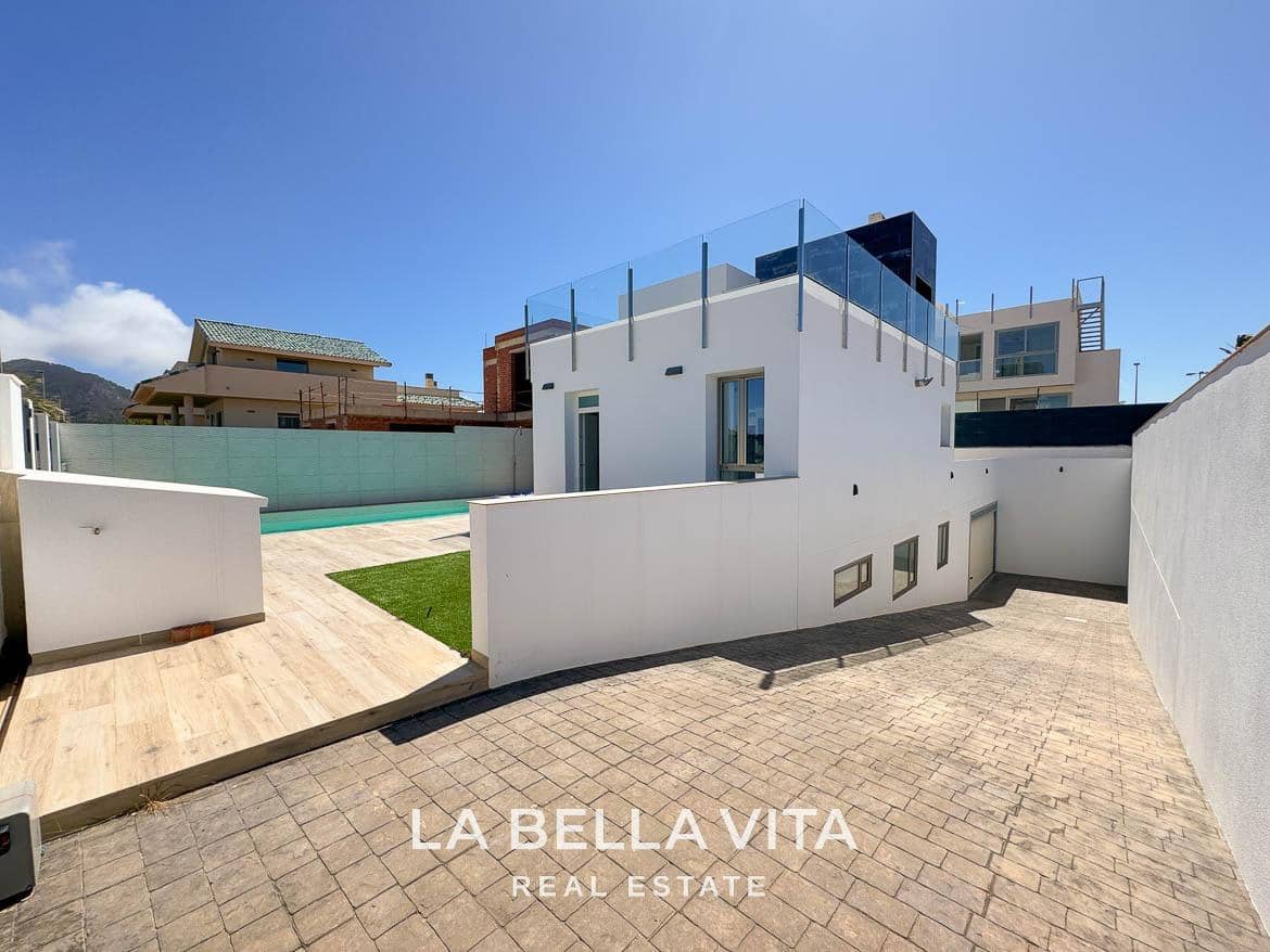 4 soveværelse Villa til salg i Los Belones med swimmingpool garage - € 550.000 (Ref: 8440698)
