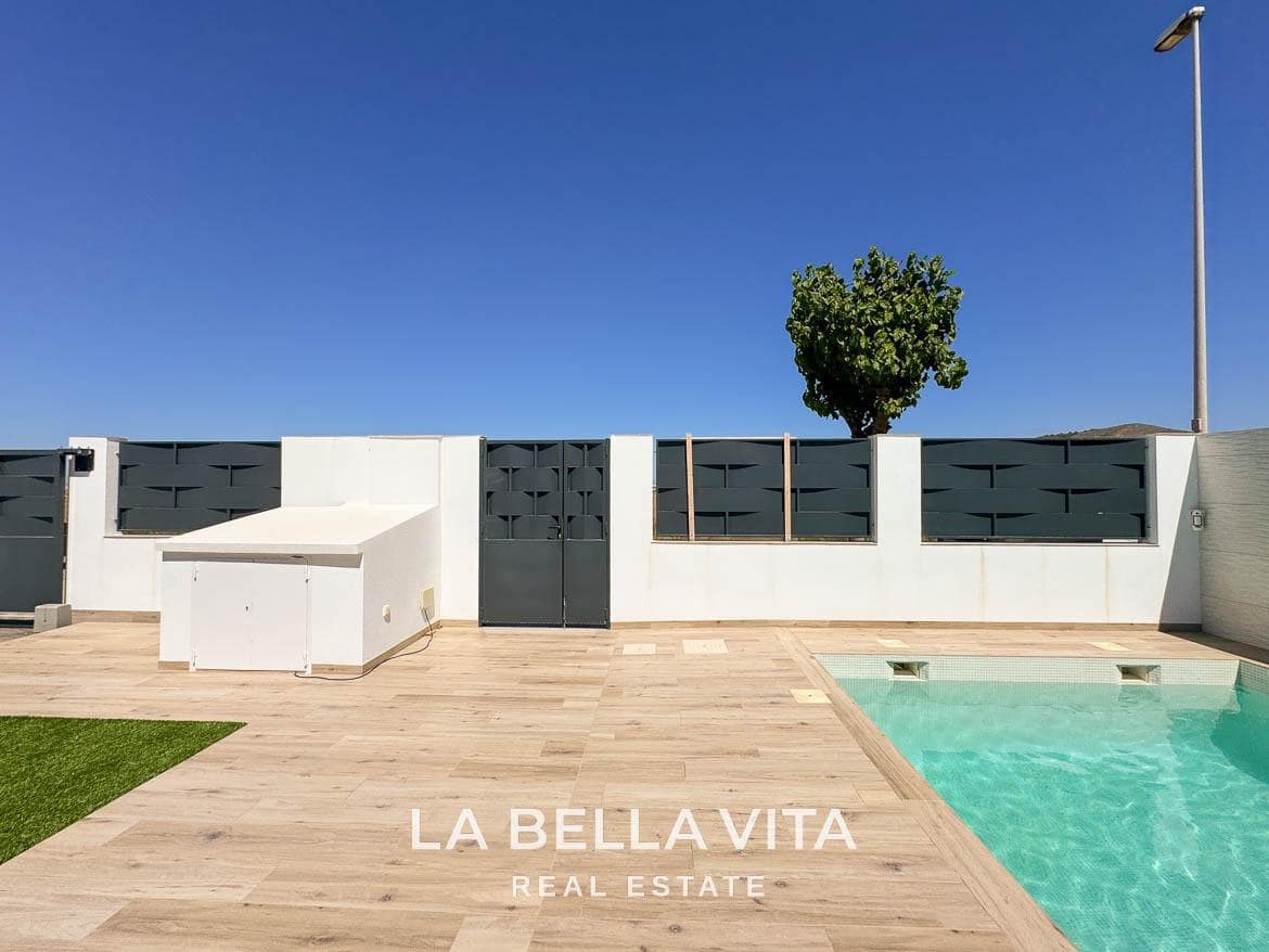 4 soveværelse Villa til salg i Los Belones med swimmingpool garage - € 550.000 (Ref: 8440698)