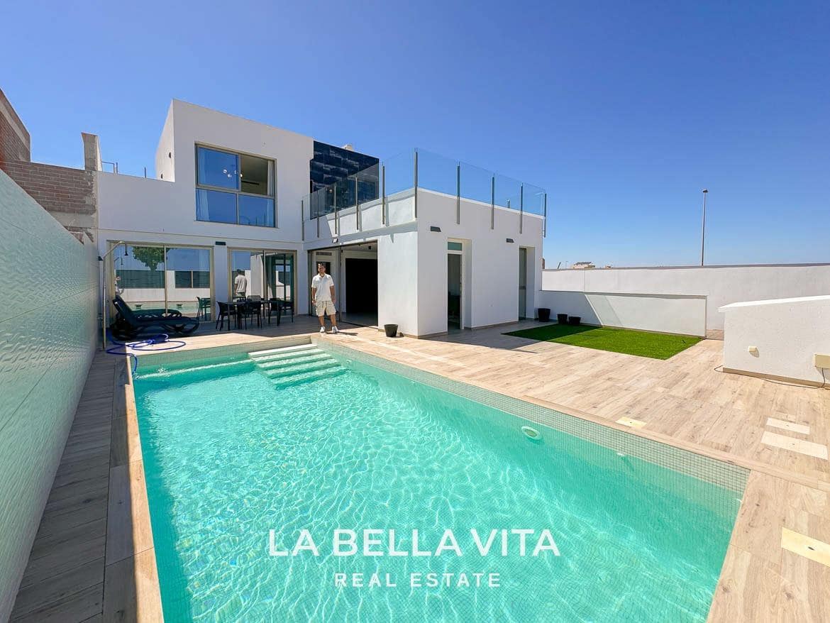 4 soveværelse Villa til salg i Los Belones med swimmingpool garage - € 550.000 (Ref: 8440698)