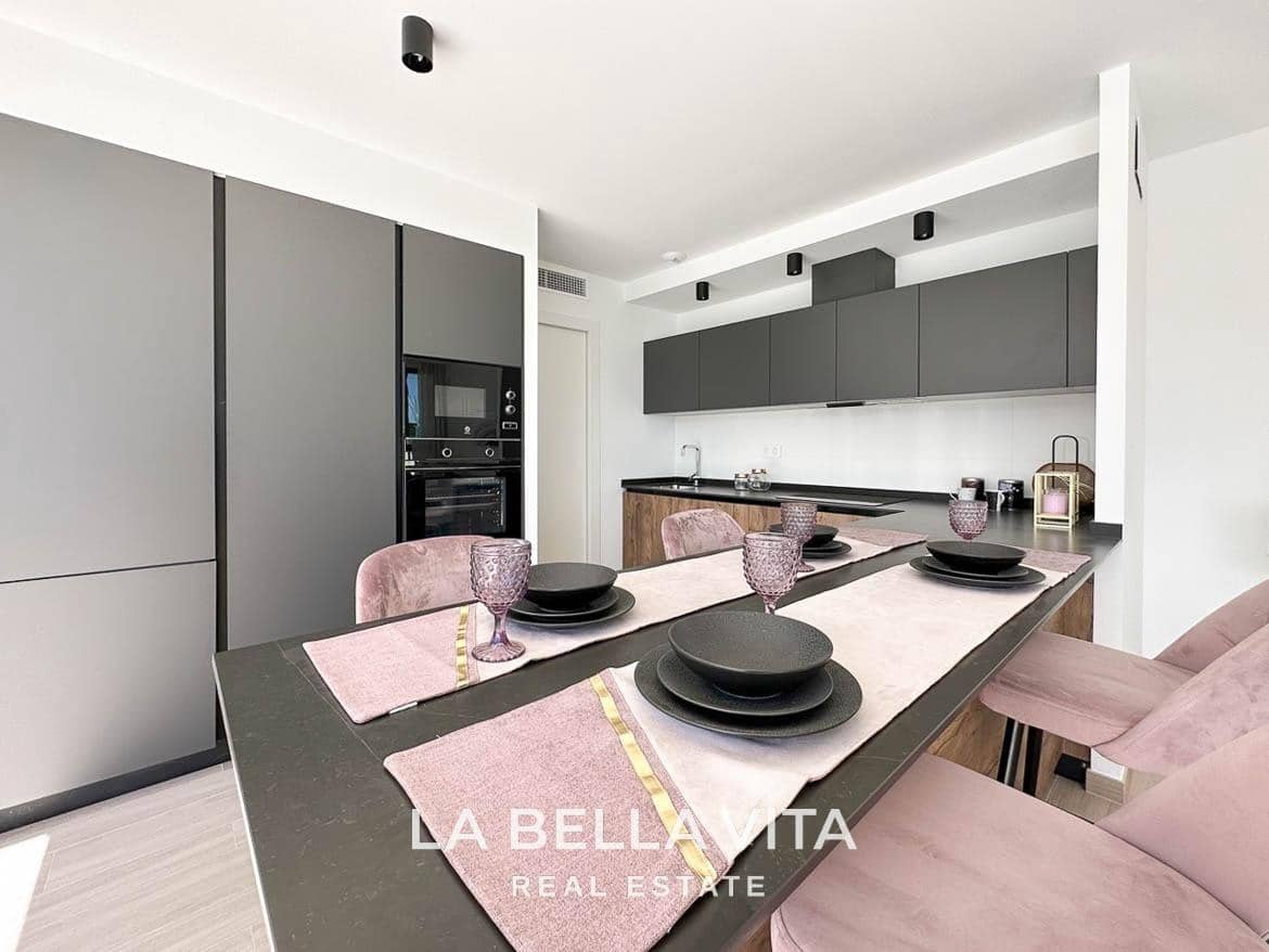 4 soveværelse Villa til salg i Los Belones med swimmingpool garage - € 550.000 (Ref: 8440698)