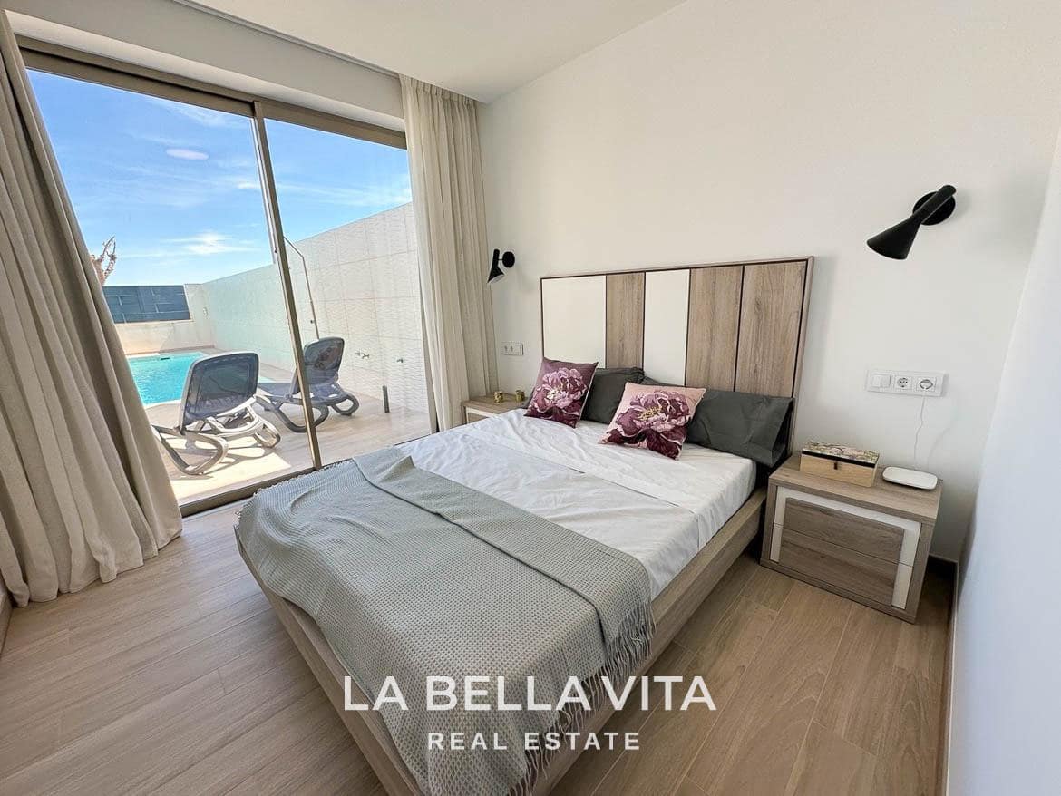 4 soveværelse Villa til salg i Los Belones med swimmingpool garage - € 550.000 (Ref: 8440698)