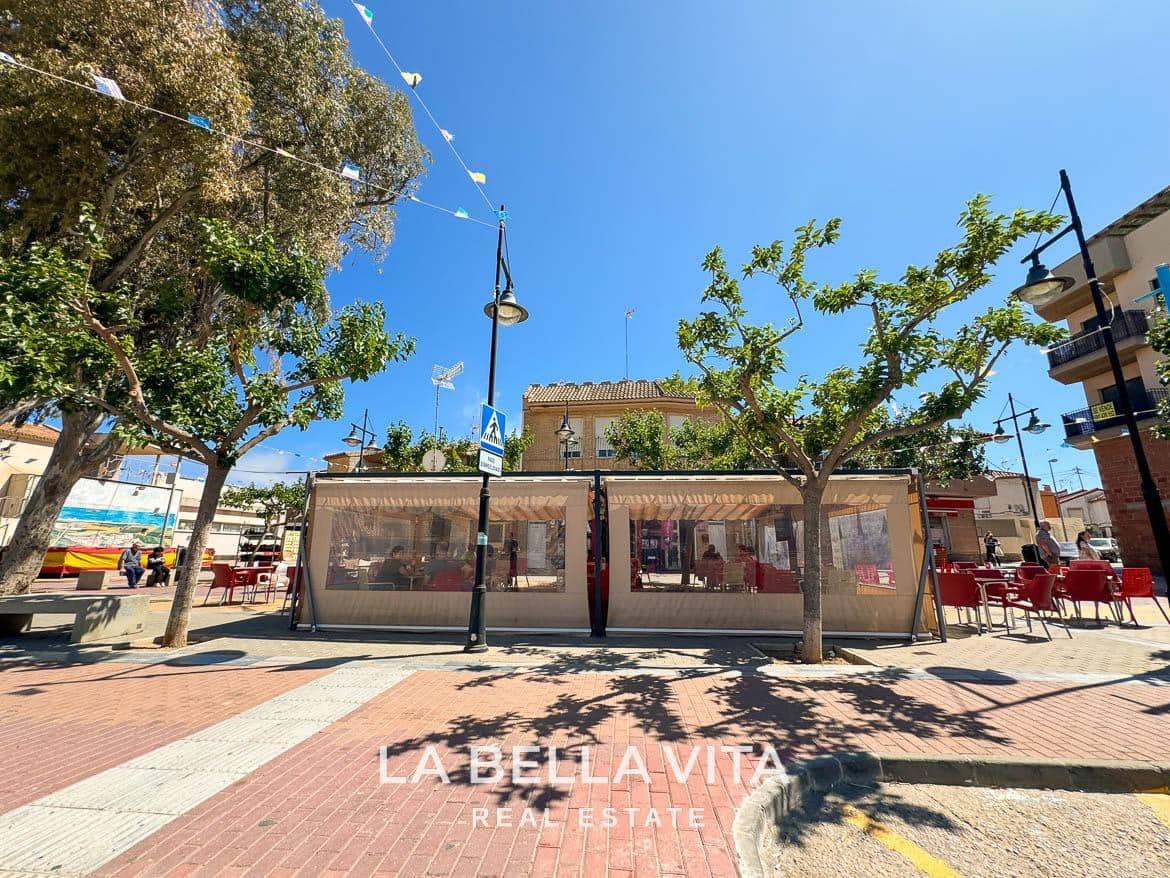 4 soveværelse Villa til salg i Los Belones med swimmingpool garage - € 550.000 (Ref: 8440698)