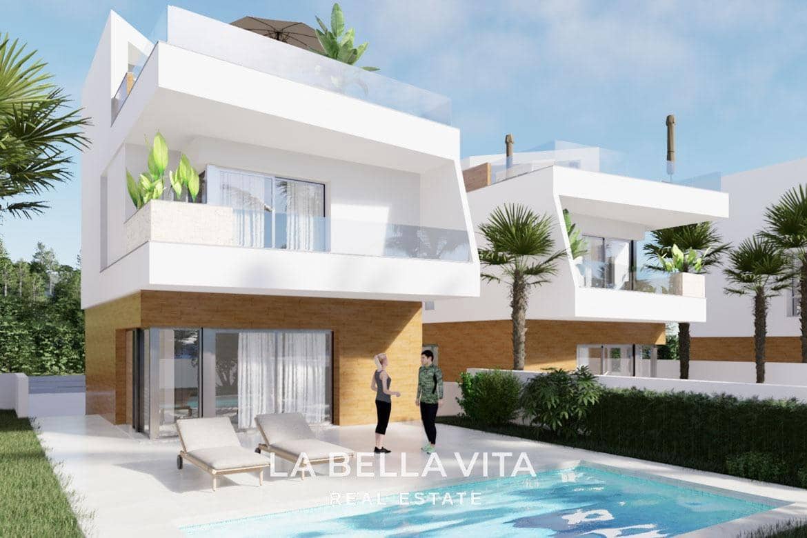 3 soveværelse Villa til salg i Pilar de la Horadada med swimmingpool - € 519.900 (Ref: 8440699)