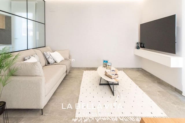 Chalet de 3 habitaciones en Pinar de Campoverde, Pilar de la Horadada en venta con piscina - 519.900 € (Ref: 8440699)