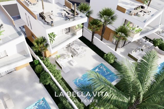 Chalet de 3 habitaciones en Pinar de Campoverde, Pilar de la Horadada en venta con piscina - 519.900 € (Ref: 8440699)