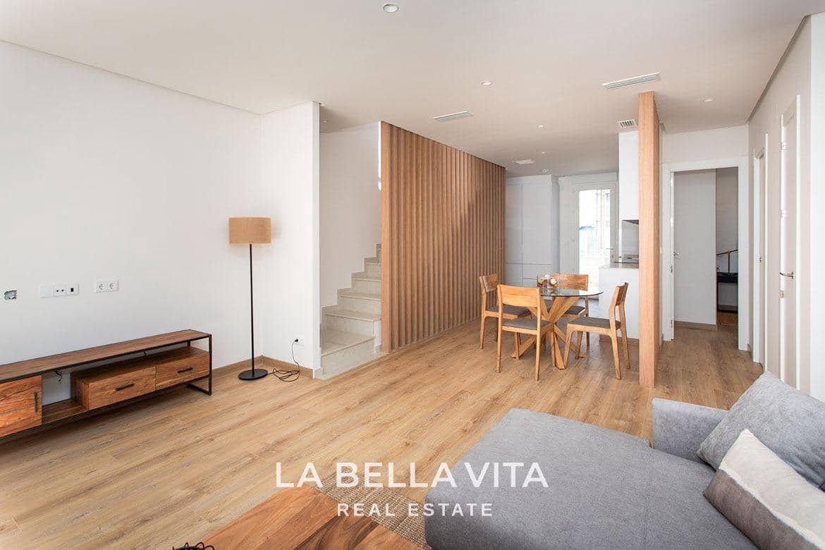 3 camera da letto Villa in vendita in La Canalosa con piscina - 352.500 € (Rif: 8450074)