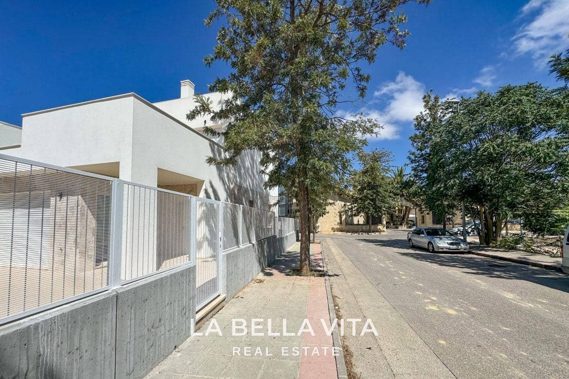 3 camera da letto Villa in vendita in La Canalosa con piscina - 352.500 € (Rif: 8450074)