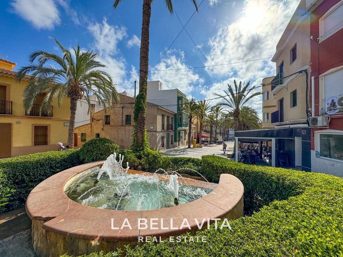 3 camera da letto Villa in vendita in La Canalosa con piscina - 352.500 € (Rif: 8450074)