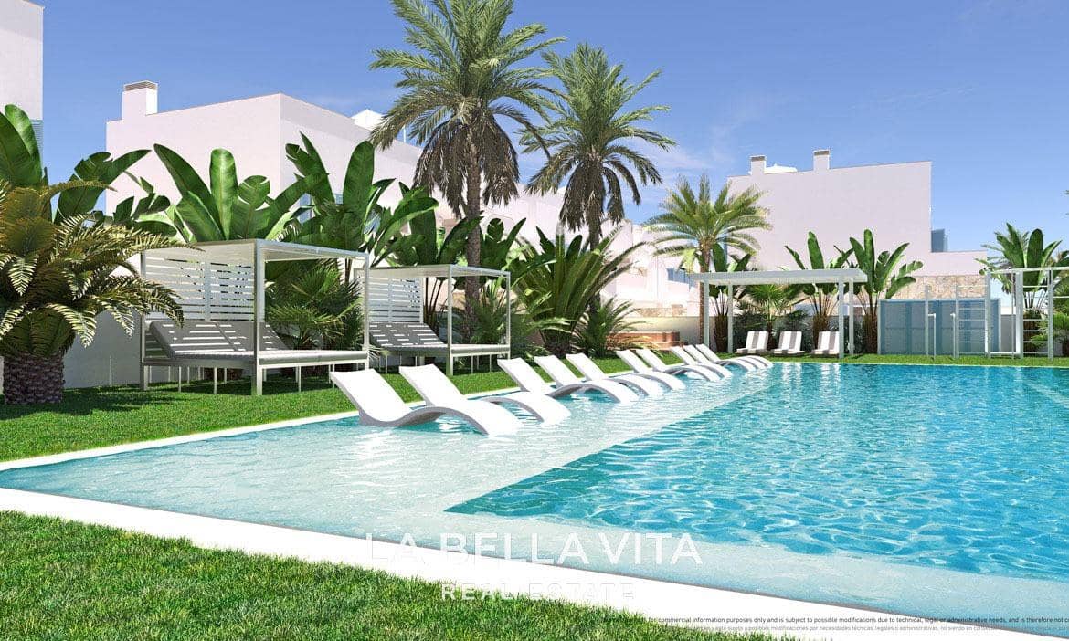 5 slaapkamer Villa te koop in Torre de la Horadada met zwembad - € 745.000 (Ref: 8544631)