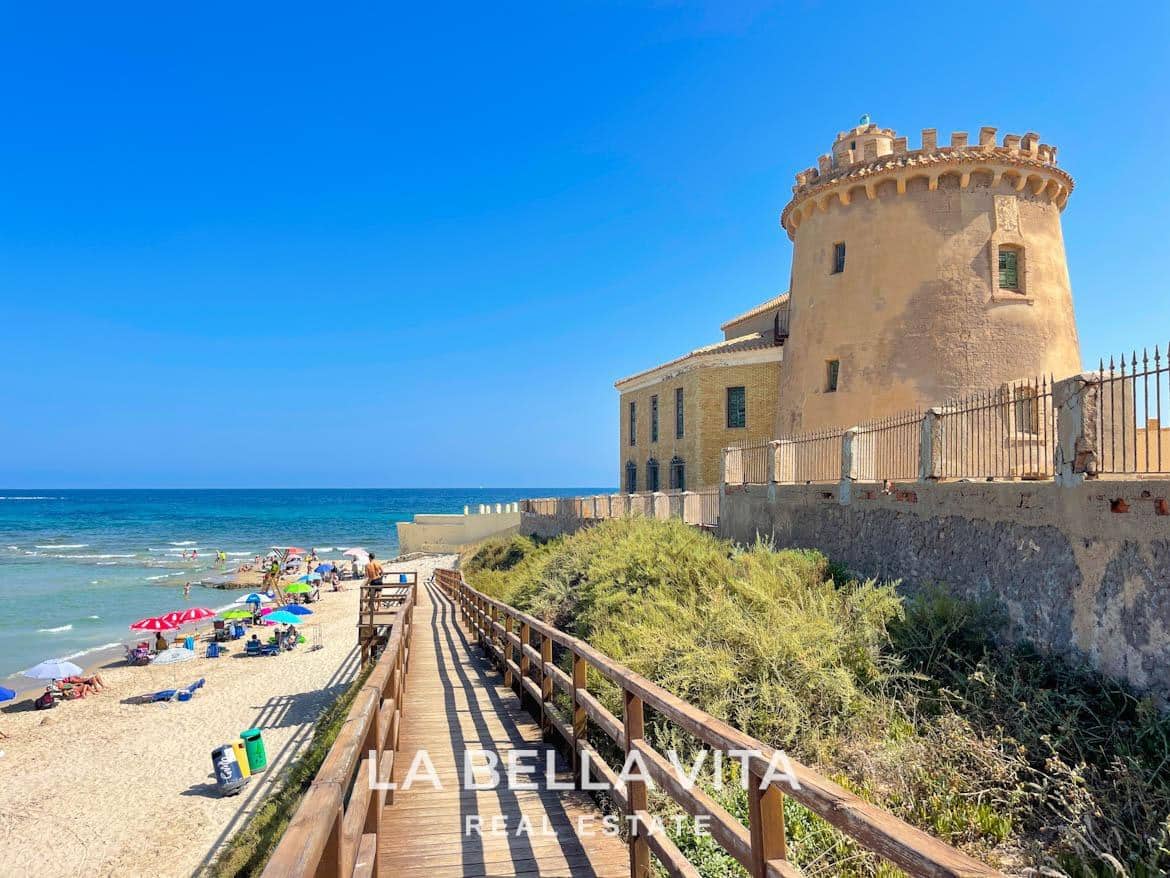 5 slaapkamer Villa te koop in Torre de la Horadada met zwembad - € 745.000 (Ref: 8544631)