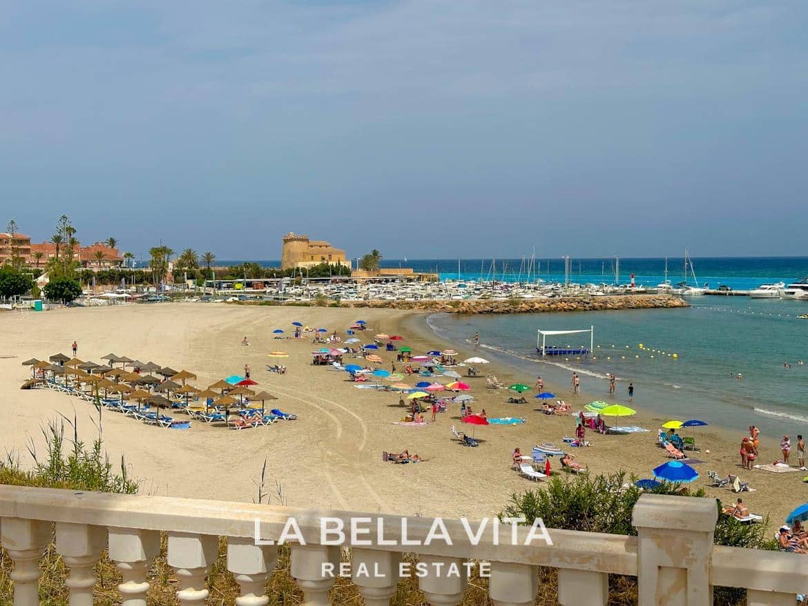 5 slaapkamer Villa te koop in Torre de la Horadada met zwembad - € 745.000 (Ref: 8544631)