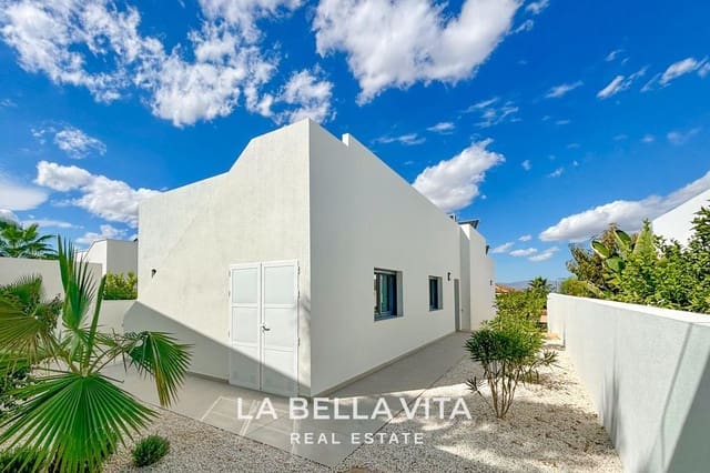 3 Zimmer Villa zu verkaufen in Benijófar mit Pool - 478.730 € (Ref: 8605437)