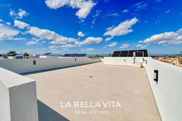 3 Zimmer Villa zu verkaufen in Benijófar mit Pool - 478.730 € (Ref: 8605437)