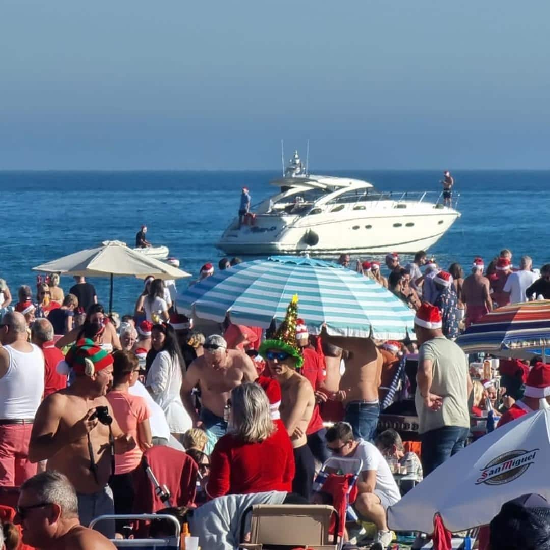 4 bedroom Villa for sale in La Zenia with pool garage - € 1,650,000 (Ref: 8652236)