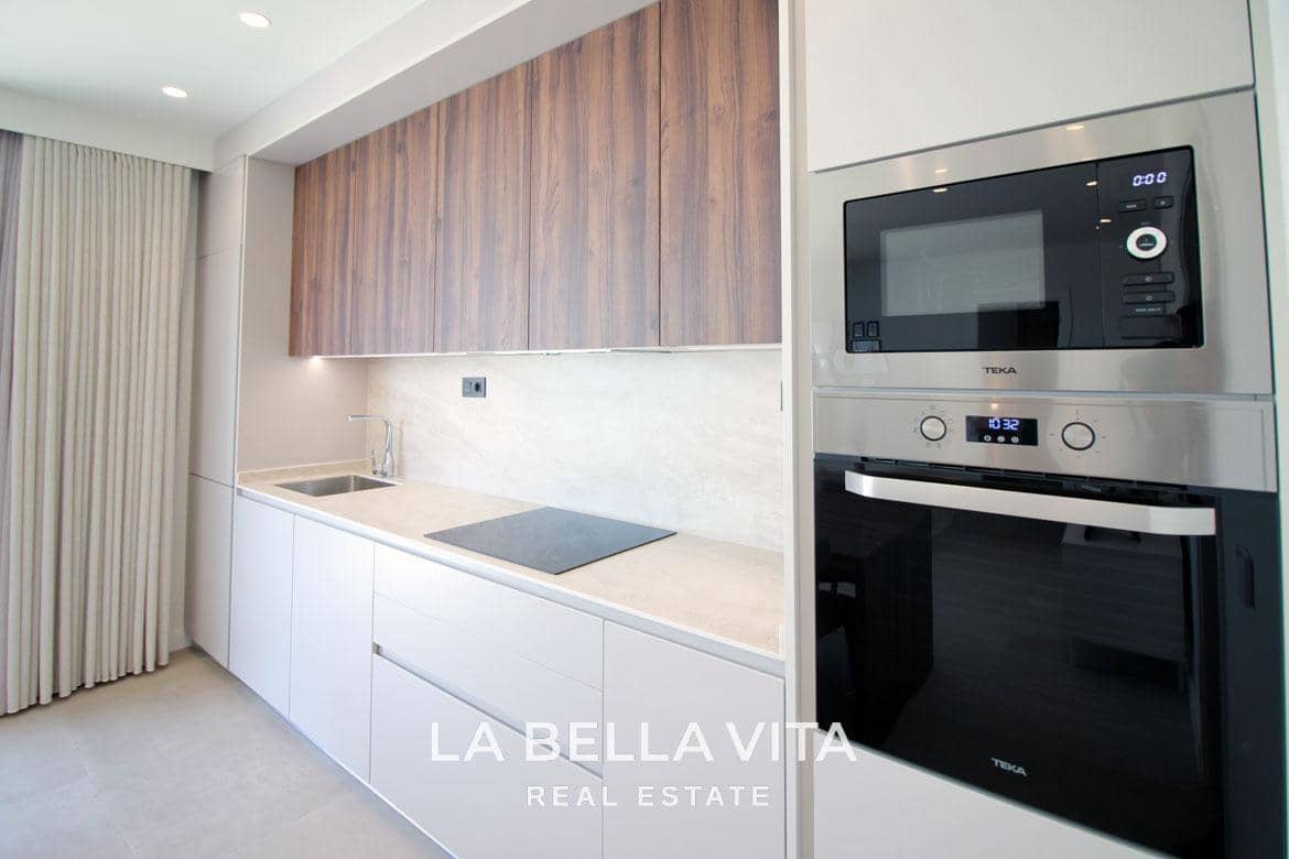 3 chambre Bungalow à vendre à Pilar de la Horadada avec piscine garage - 385 000 € (Ref: 8666224)