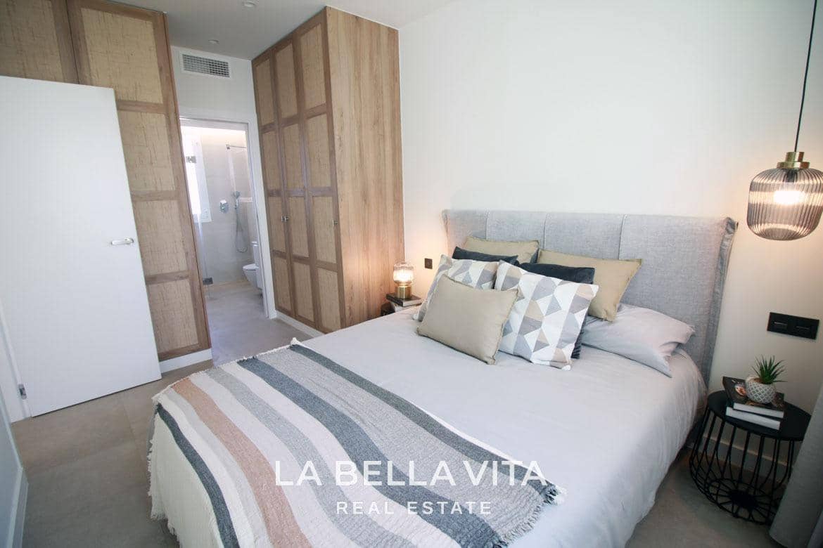 3 chambre Bungalow à vendre à Pilar de la Horadada avec piscine garage - 385 000 € (Ref: 8666224)