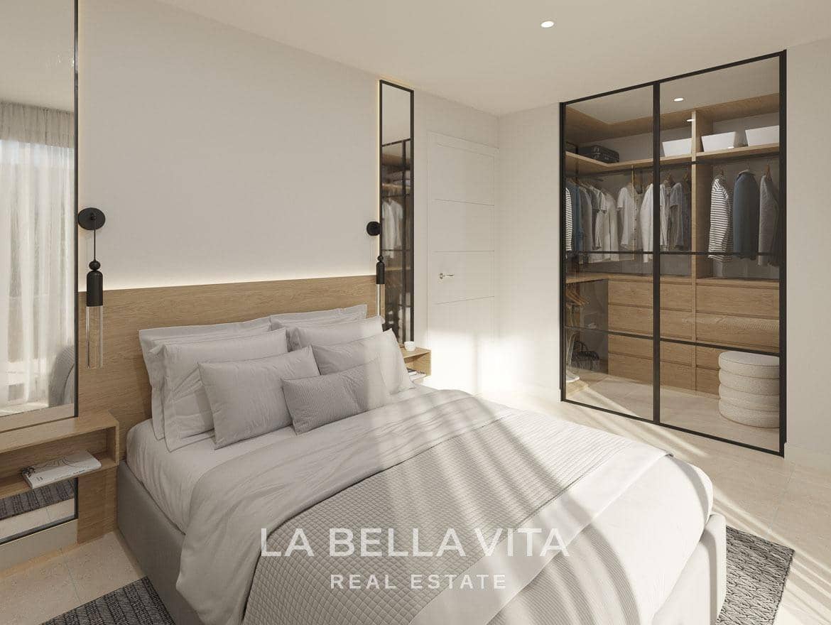 Chalet de 3 habitaciones en Los Montesinos en venta con piscina - 499.000 € (Ref: 8666229)