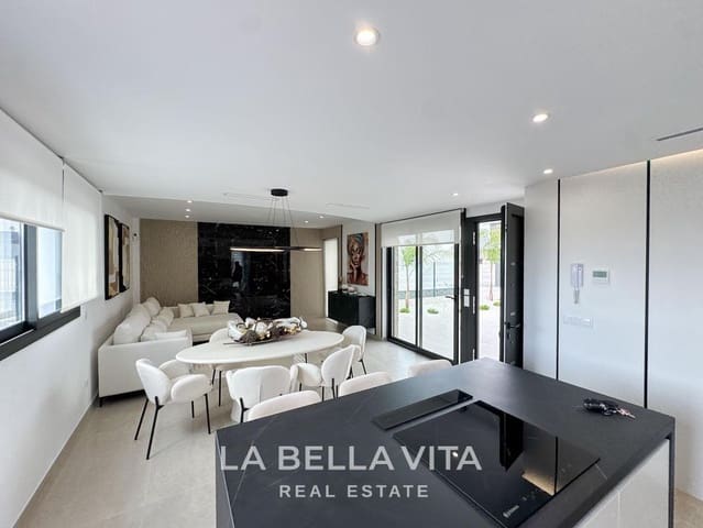 3 bedroom Villa for sale in Los Montesinos with pool - € 499,000 (Ref: 8666229)