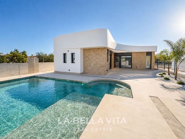 3 bedroom Villa for sale in Los Montesinos with pool - € 499,000 (Ref: 8666229)