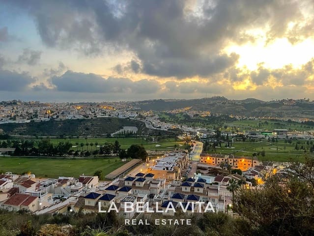 3 makuuhuone Huvila myytävänä paikassa Ciudad Quesada, Rojales mukana uima-altaan - 680 000 € (Ref: 8714638)