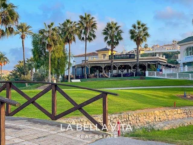 3 makuuhuone Huvila myytävänä paikassa Ciudad Quesada, Rojales mukana uima-altaan - 680 000 € (Ref: 8714638)