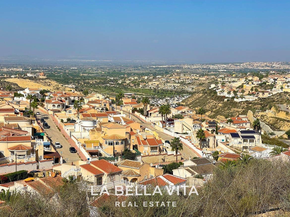 3 sypialnia Willa na sprzedaż w Ciudad Quesada z basenem - 680 000 € (Ref: 8714638)