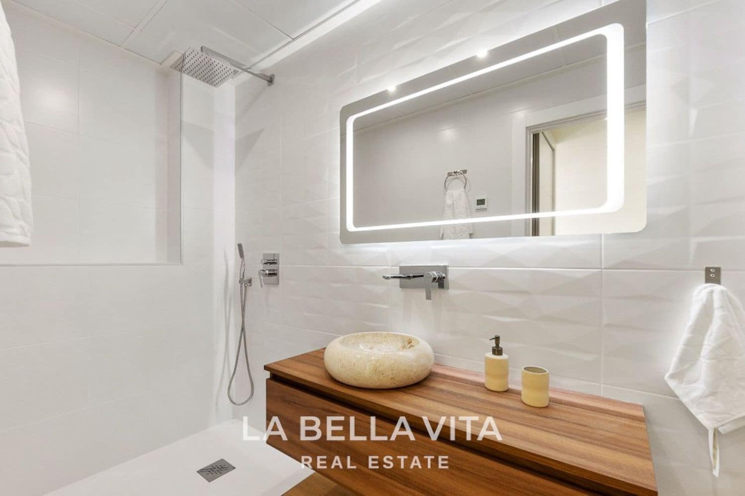 3 soveværelse Villa til salg i Ciudad Quesada med swimmingpool - € 629.000 (Ref: 8714640)