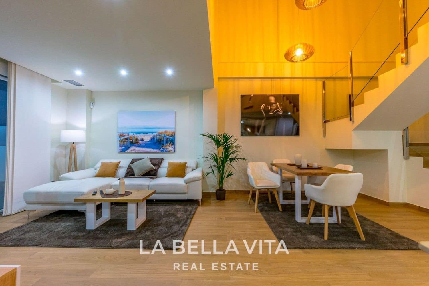 3 soveværelse Villa til salg i Ciudad Quesada med swimmingpool - € 629.000 (Ref: 8714640)